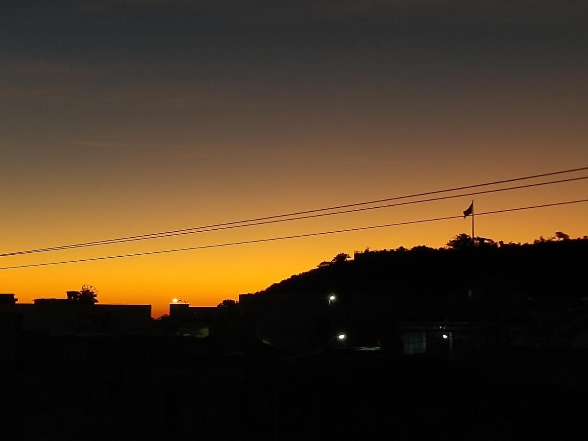 Apartamento Aconchegante No Centro De Cabo Frio Esterno foto