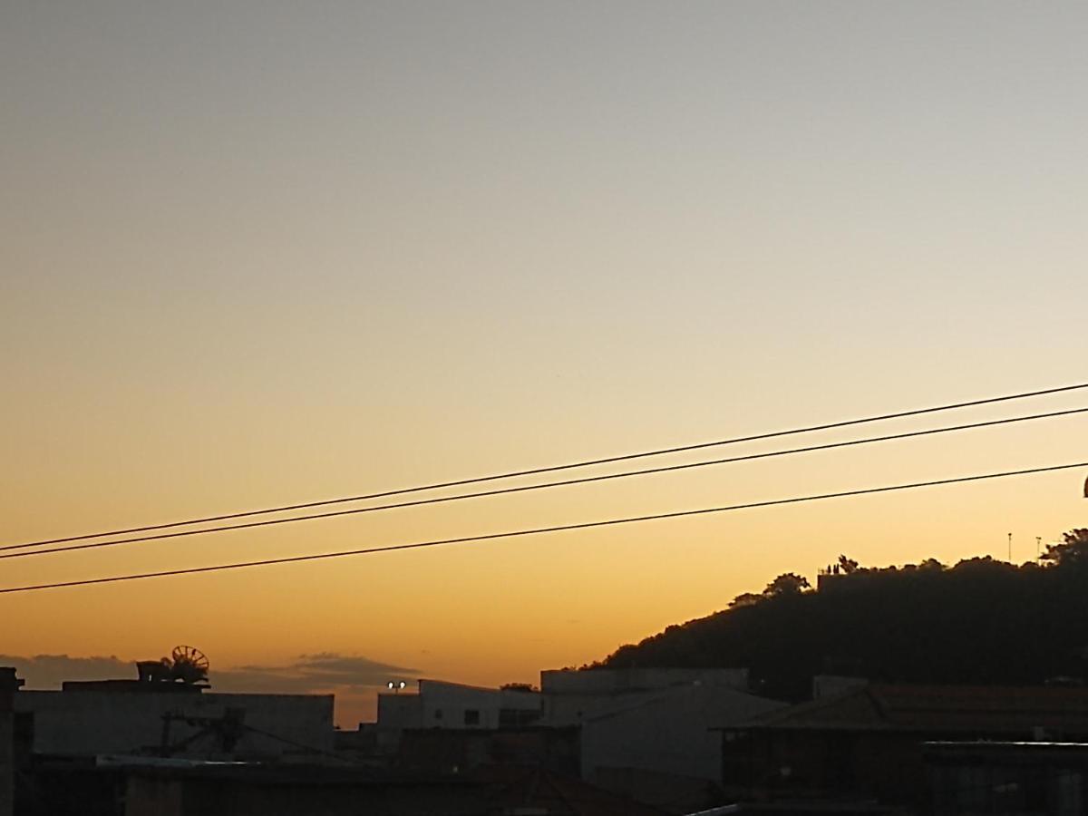 Apartamento Aconchegante No Centro De Cabo Frio Esterno foto